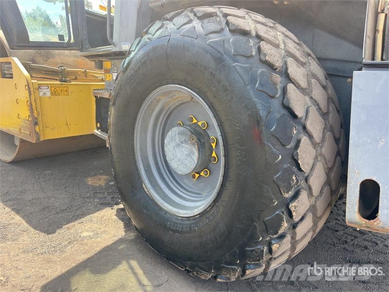 Dynapac CA3500D Smooth Drum Compactor Ühe trumliga rullid