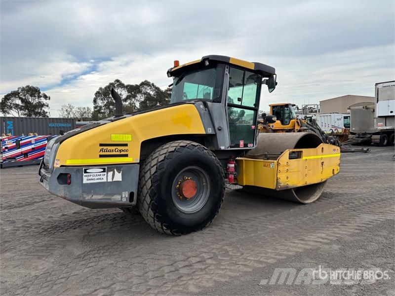 Dynapac CA3500D Smooth Drum Compactor Ühe trumliga rullid
