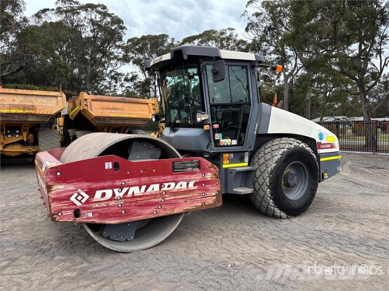 Dynapac CA3500D Smooth Drum Compactor Yksivalssijyrät