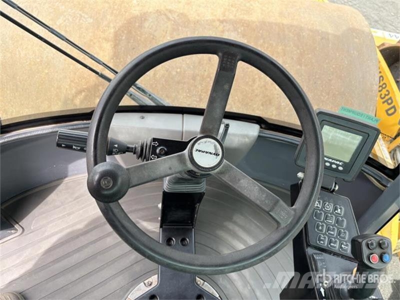 Dynapac CA3500D Smooth Drum Compactor Yksivalssijyrät