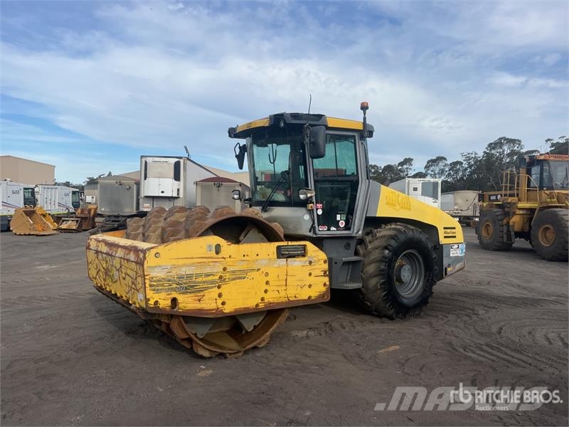 Dynapac CA4600PD Padfoot Drum Compactor Yksivalssijyrät