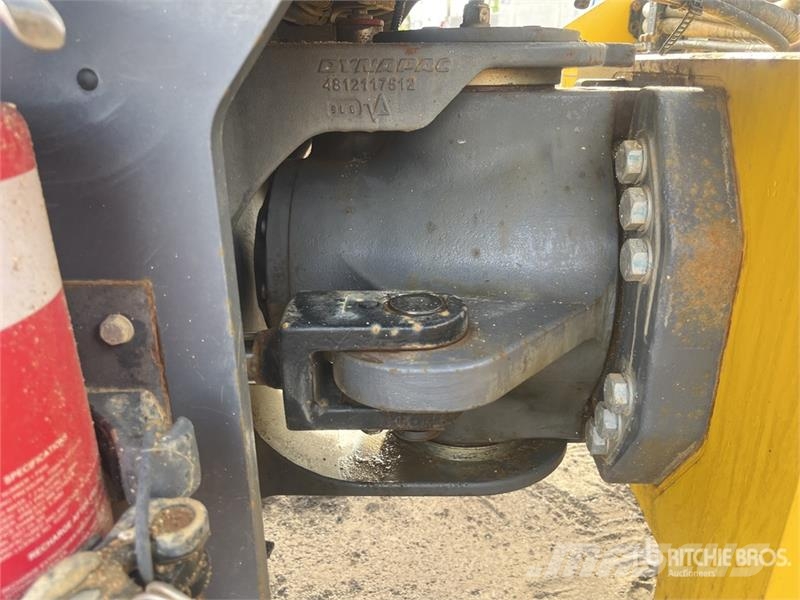 Dynapac CA4600PD Padfoot Drum Compactor Yksivalssijyrät