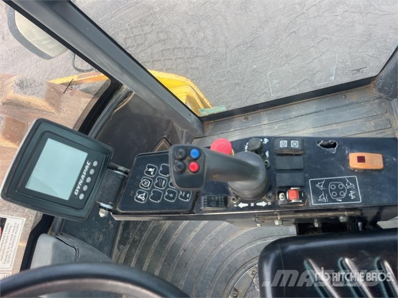 Dynapac CA4600PD Padfoot Drum Compactor Yksivalssijyrät