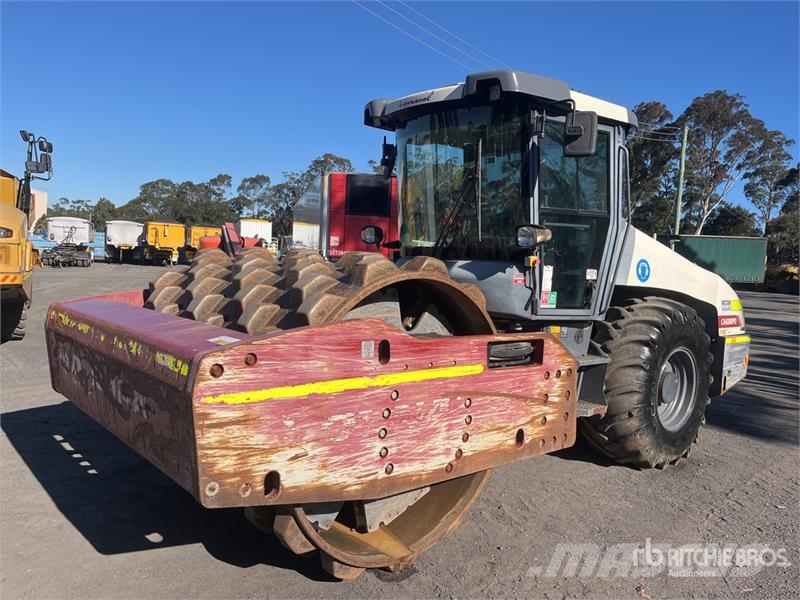 Dynapac CA6000PD Padfoot Drum Compactor 单轮压路机