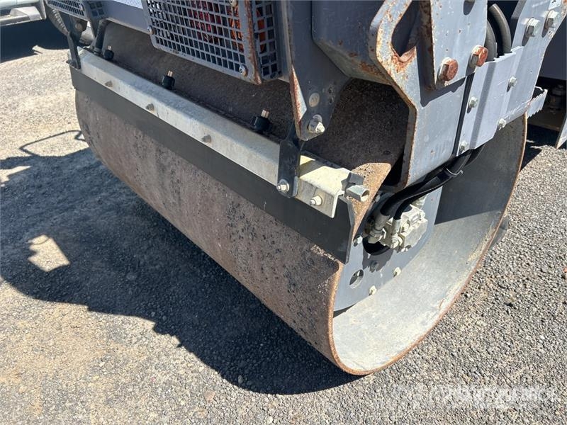 Dynapac CC1200 Double Drum Roller Divvalču grunts veltņi