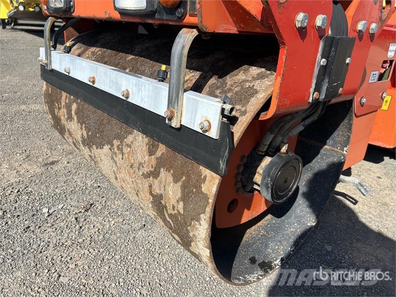 Dynapac CC1200 Double Drum Roller مداحل ثنائية الاسطوانة