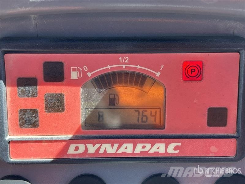 Dynapac CC1200 Double Drum Roller Divvalču grunts veltņi