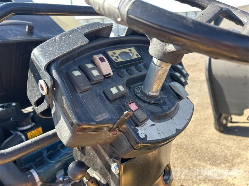 Dynapac CC1200 Double Drum Roller مداحل ثنائية الاسطوانة
