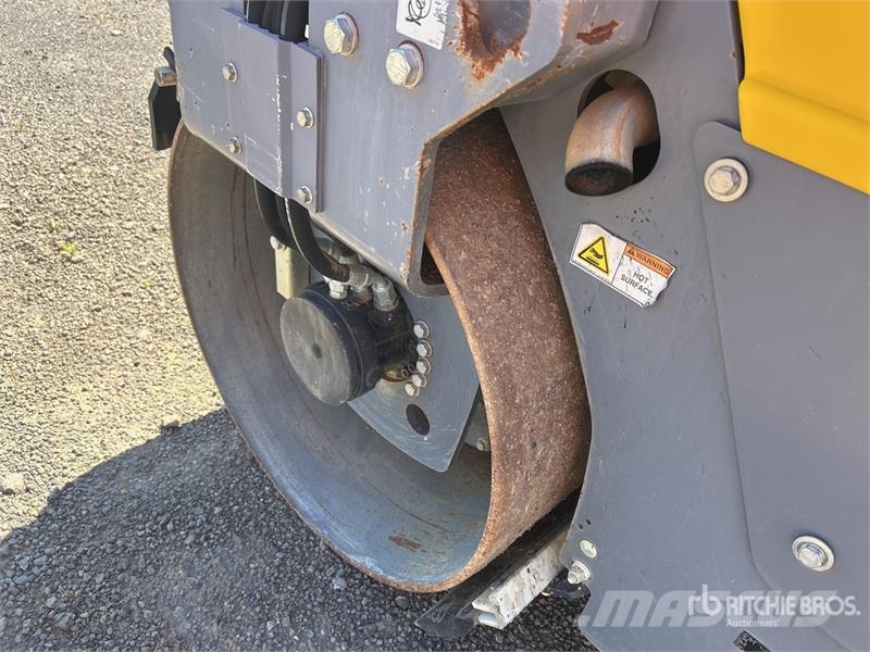 Dynapac CC1200 Double Drum Roller Divvalču grunts veltņi