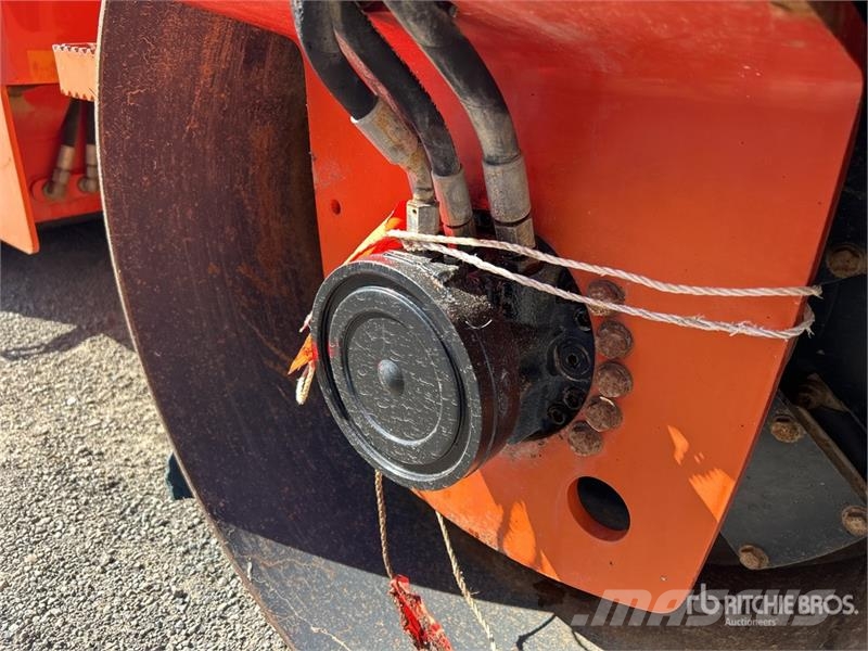 Dynapac CC1200 Double Drum Roller مداحل ثنائية الاسطوانة