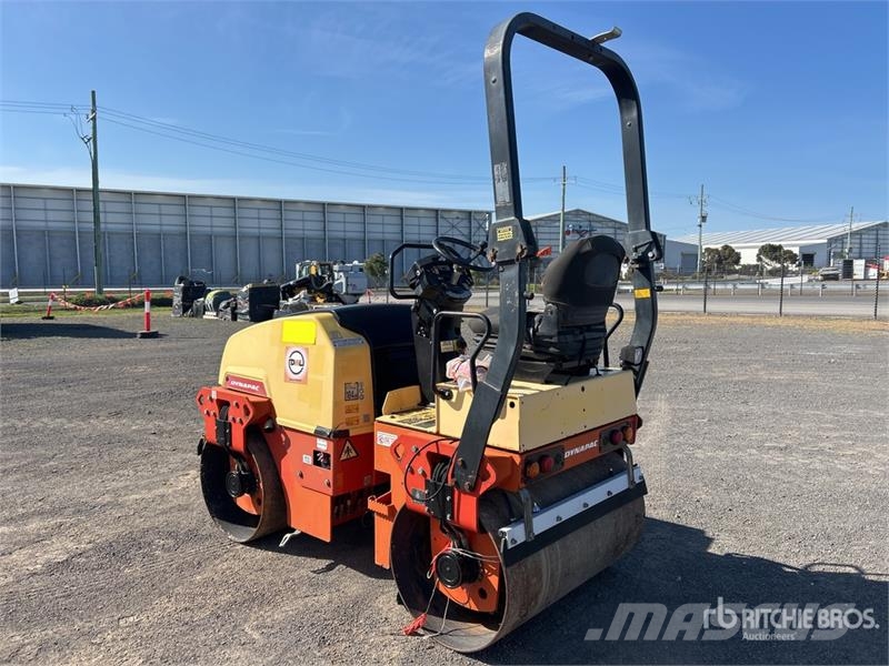 Dynapac CC1200 Double Drum Roller مداحل ثنائية الاسطوانة