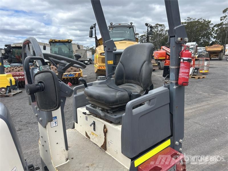 Dynapac CC1200 VI Double Drum Roller Valjci sa dvojnim bubnjem