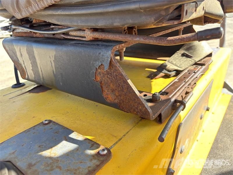 Dynapac CC1300 Double Drum Roller Valjci sa duplim bubnjem
