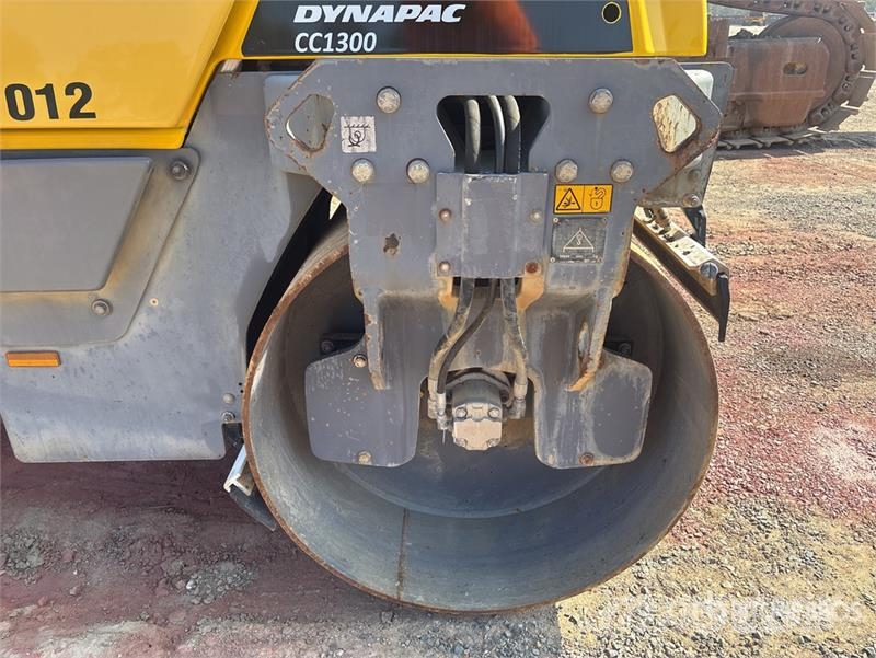 Dynapac CC1300 Double Drum Roller Valjci sa duplim bubnjem