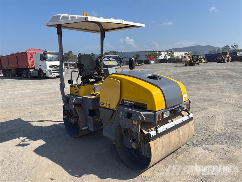 Dynapac CC1300 Double Drum Roller Valjci sa duplim bubnjem