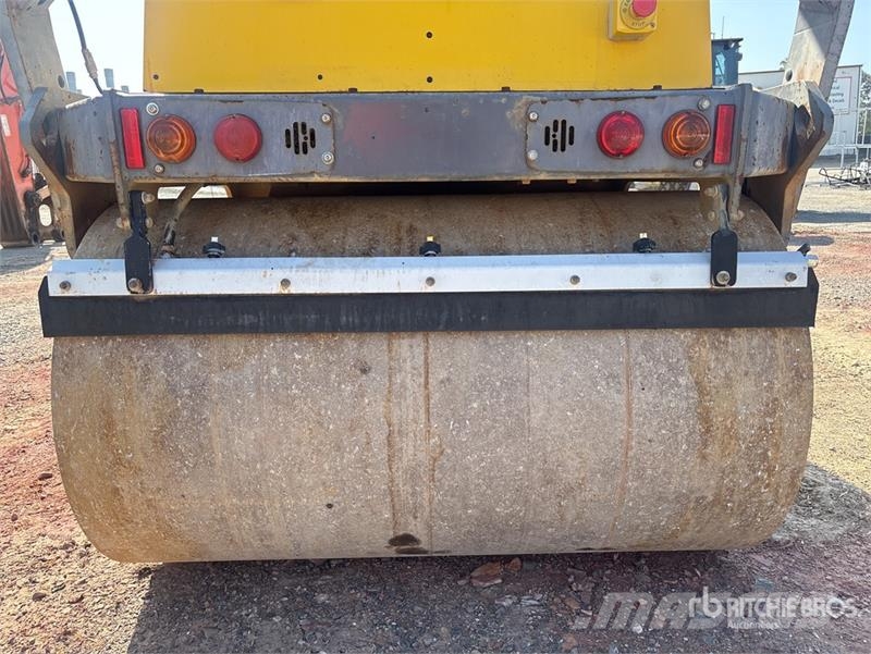 Dynapac CC1300 Double Drum Roller Valjci sa duplim bubnjem