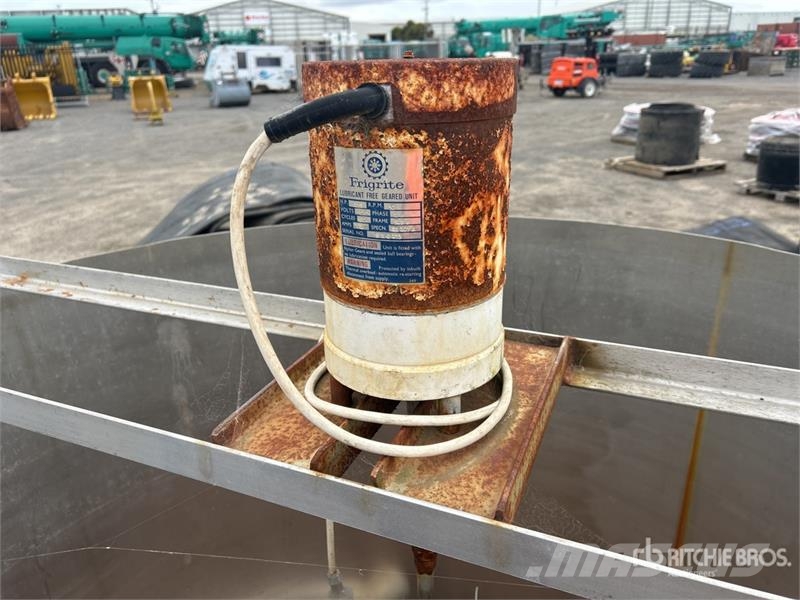 Electric 1900L Stainless Steel Mixing Tank Other components