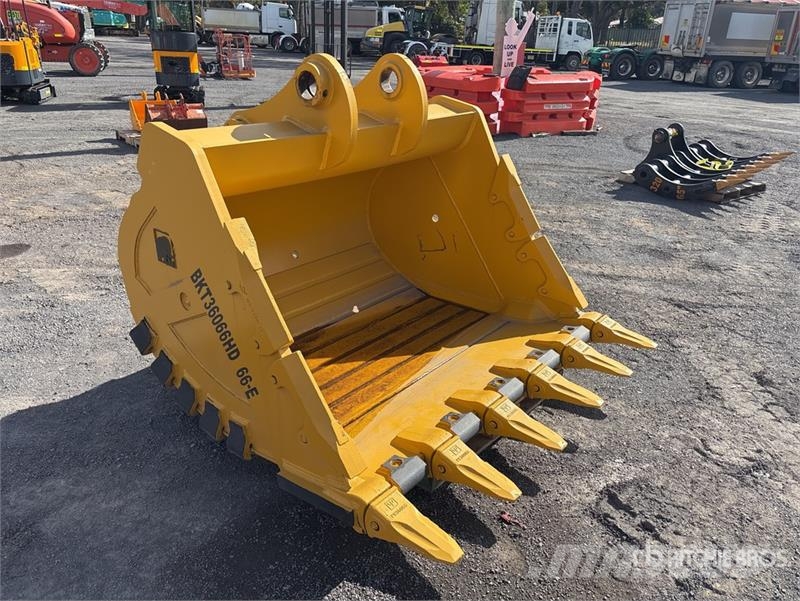 Elephant Attachments 1650 mm Digging Excavator Buc Buckets