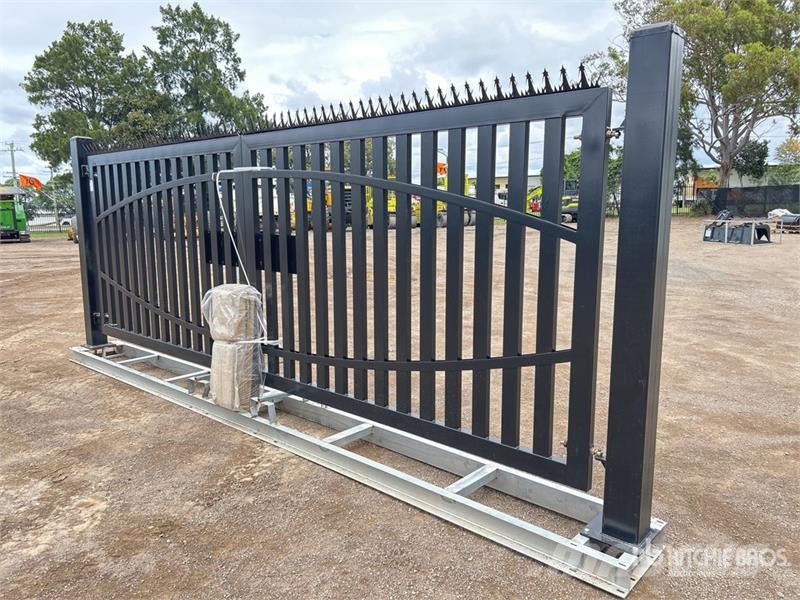 Equippro Limited DG17D-P15F-DZ 5.5 m x 2 m Bi-Part Other farming machines