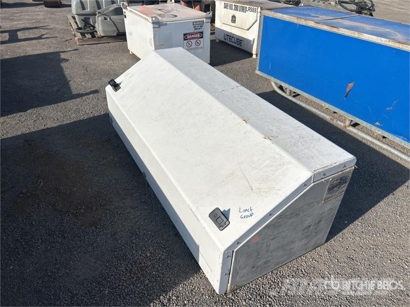  FleetWeld 1800 mm Tool Box معدات البناء - غير ذلك