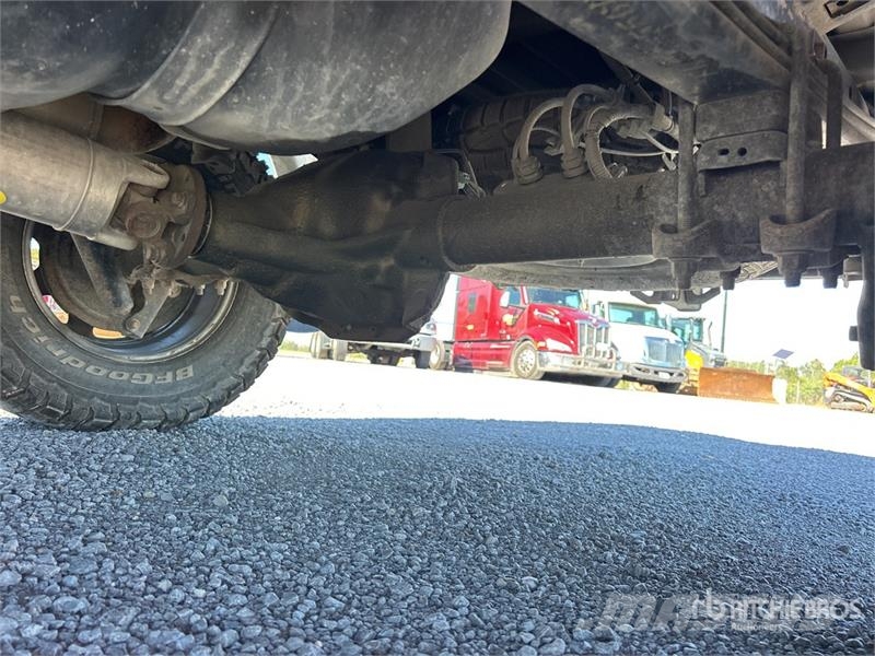Ford F-150 4x4 Crew Cab Pickup Ostalo