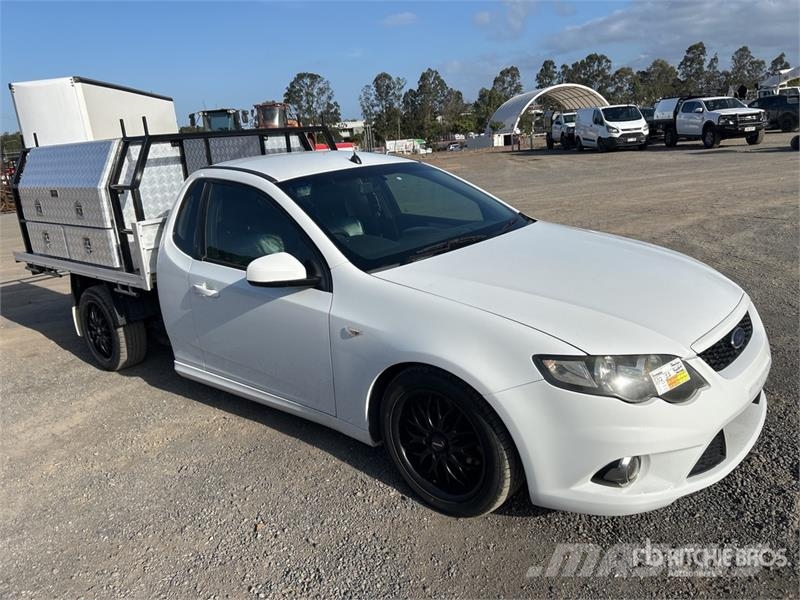 Ford Falcon 4x2 Crew Cab XR6 Turbo Pickup Ostalo