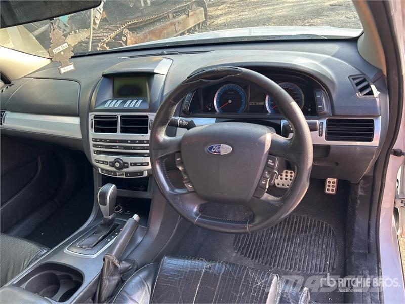 Ford Falcon 4x2 Crew Cab XR6 Turbo Pickup Ostalo