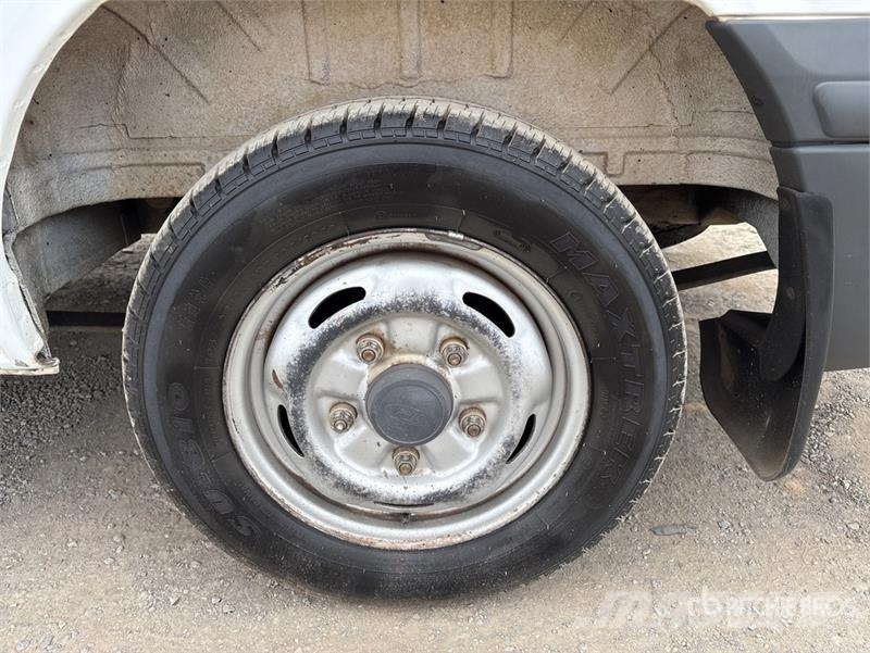Ford Transit Cargo Van Preču pārvadāšanas furgoni