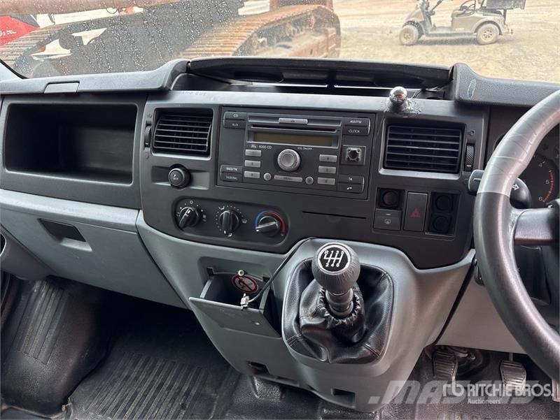 Ford Transit Cargo Van Preču pārvadāšanas furgoni