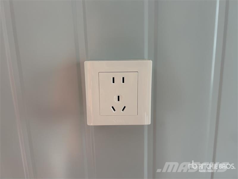 Freeport 33S Portable Restroom (Unused) مقطورات أخرى