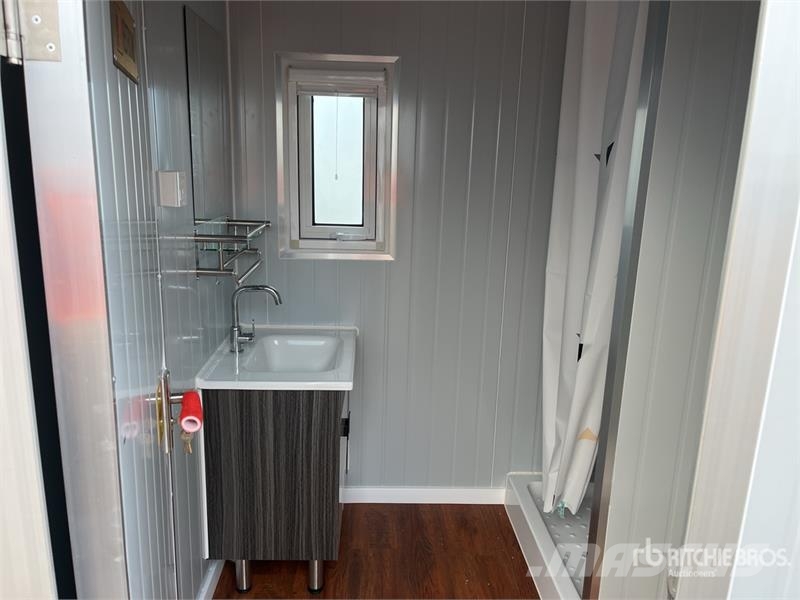 Freeport 33S Portable Restroom (Unused) مقطورات أخرى