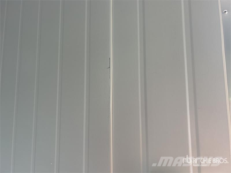 Freeport 33S Portable Restroom (Unused) مقطورات أخرى