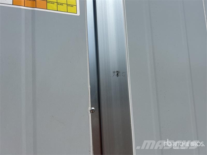 Freeport 33S Portable Restroom (Unused) Інші причепи
