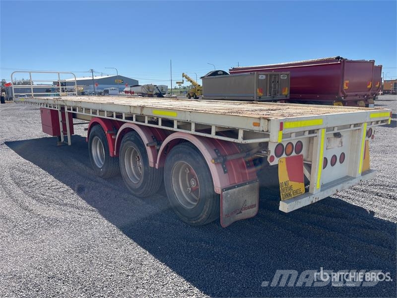 Freighter 12.5 m Tri/A Flatbed Trailer 自卸半挂车