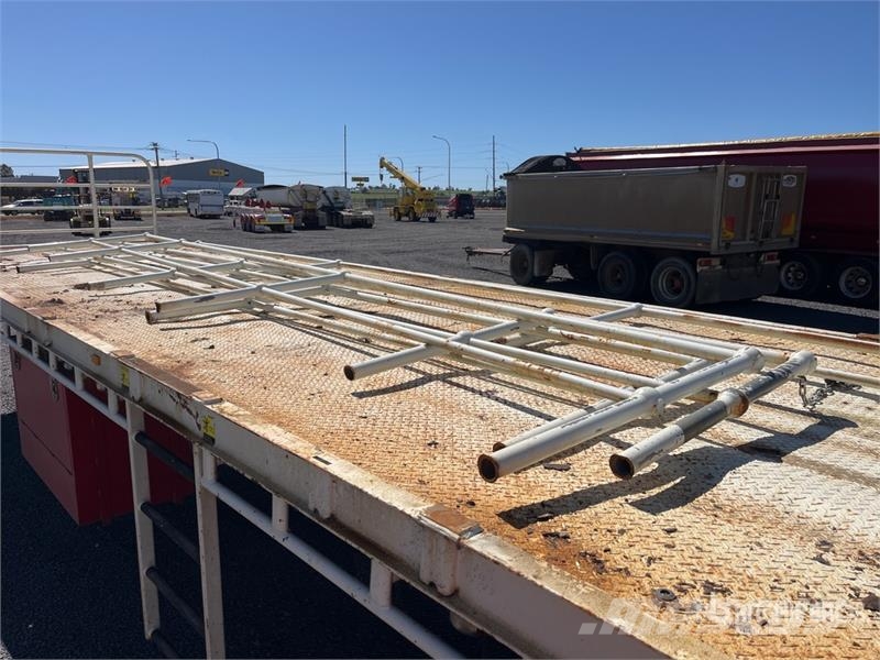 Freighter 12.5 m Tri/A Flatbed Trailer 自卸半挂车
