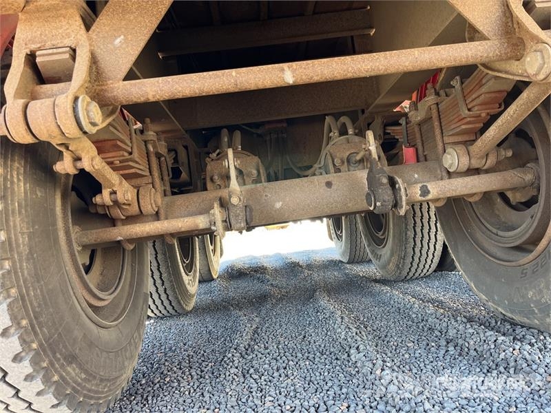 Freighter 12.5 m Tri/A Flatbed Trailer 自卸半挂车