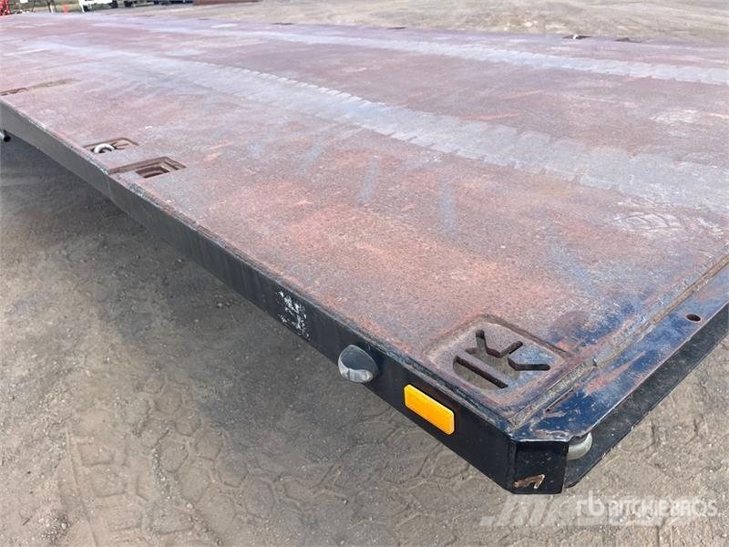  Freighter 13.1 m Tri/A Tilt Deck Trailer لوادر منخفضة