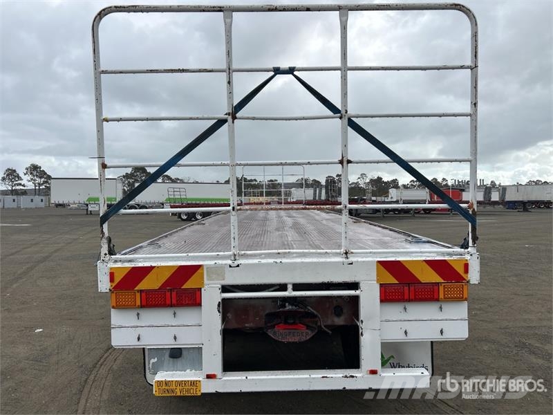 Freighter 13.6 m Tri/A Flatbed Trailer Prikolice platforme/otvoreni sanduk