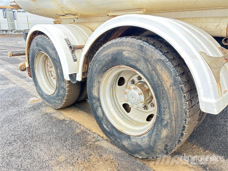 Freightliner 17000 L 6x4 Water Truck Water tankwagens