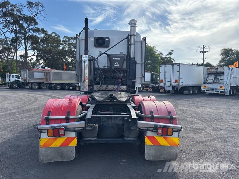 Freightliner Argosy 6x4 T/A Sleeper Truck Tractor Traktorske jedinice