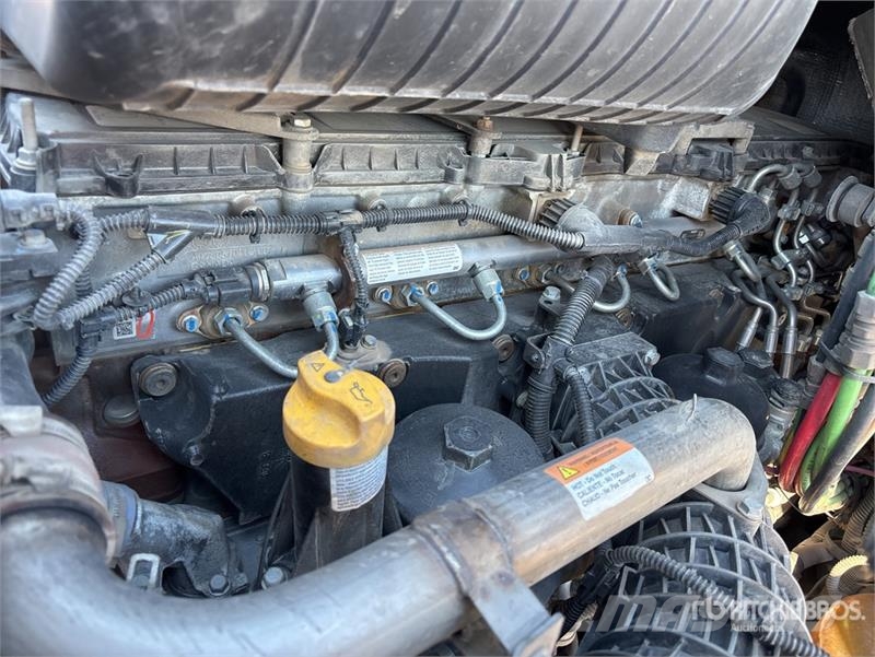 Freightliner Coronado 6x4 T/A Sleeper Truck Tractor Trekkers