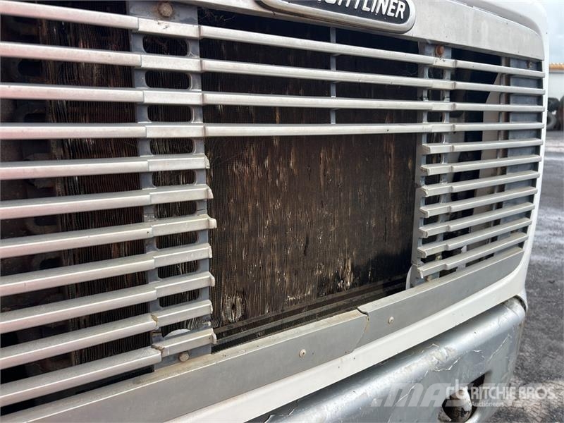 Freightliner FL80 17000 L 6x4 Water Truck Autocisterne