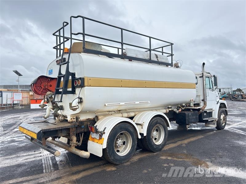 Freightliner FL80 17000 L 6x4 Water Truck Autocisterne