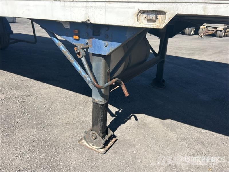 FTE 3A 13.4 m Tri/A Refrigerated Trailer نصف مقطورات بدرجة حرارة قابلة للضبط