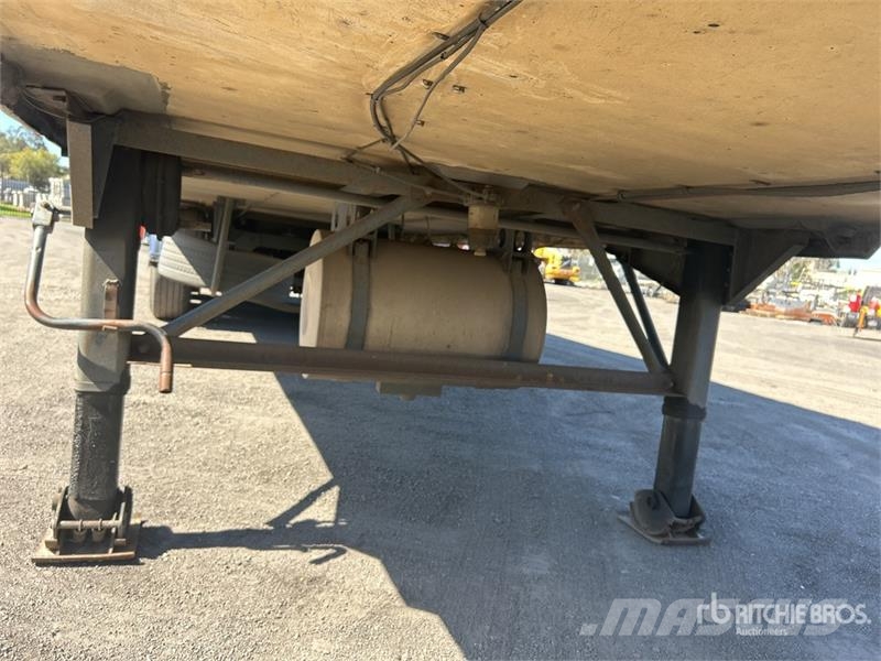 FTE 3A 13.4 m Tri/A Refrigerated Trailer نصف مقطورات بدرجة حرارة قابلة للضبط
