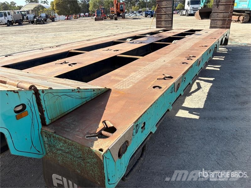 FWR 13 m 3 Rows of 4 Step Deck Trailer Low loaders