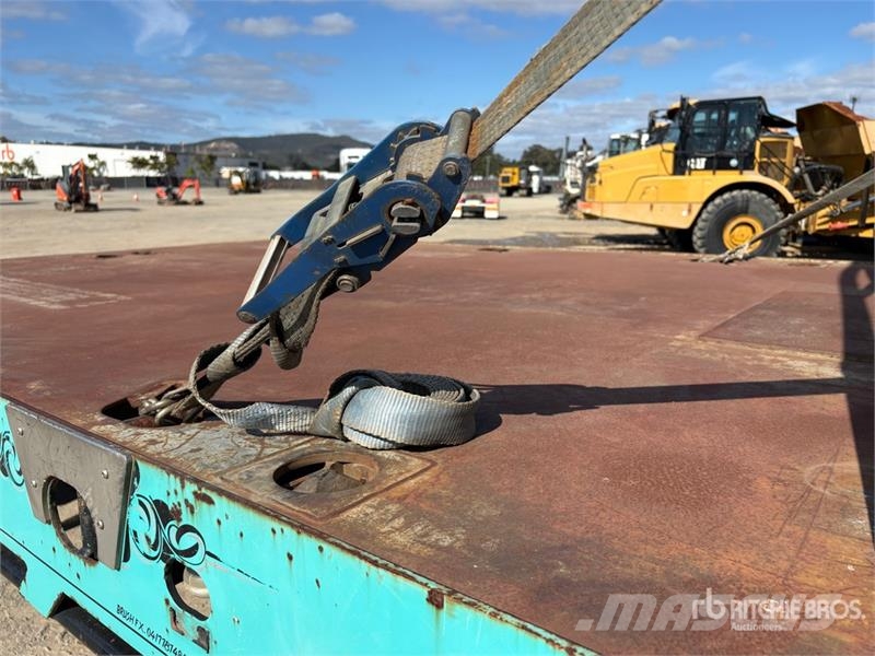 FWR 13 m 3 Rows of 4 Step Deck Trailer Low loaders