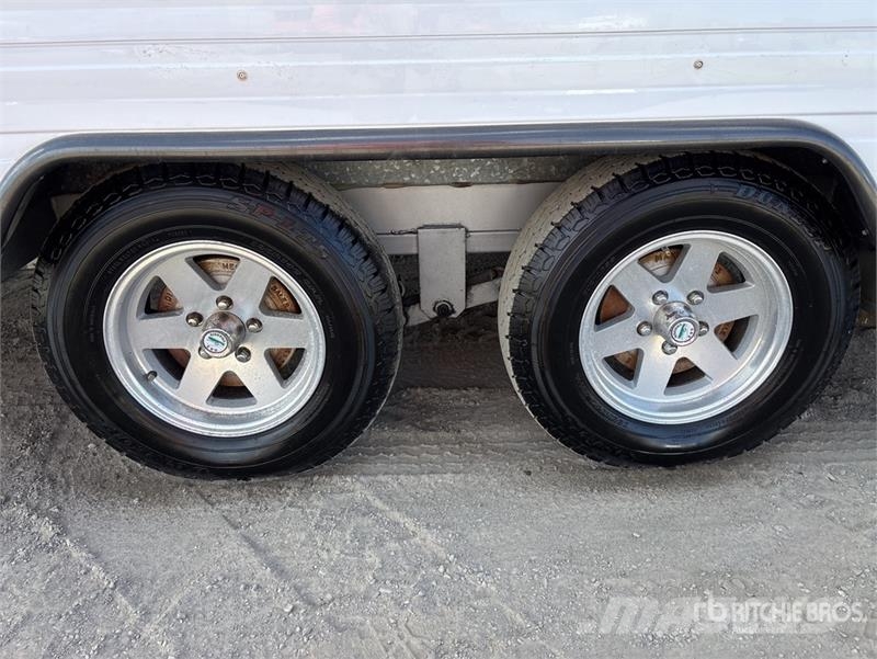 Galaxy 20 ft T/A Travel Trailer Kitos priekabos