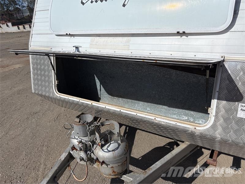  Gazal Champion 5.4 m S/A Travel Trailer Altri rimorchi