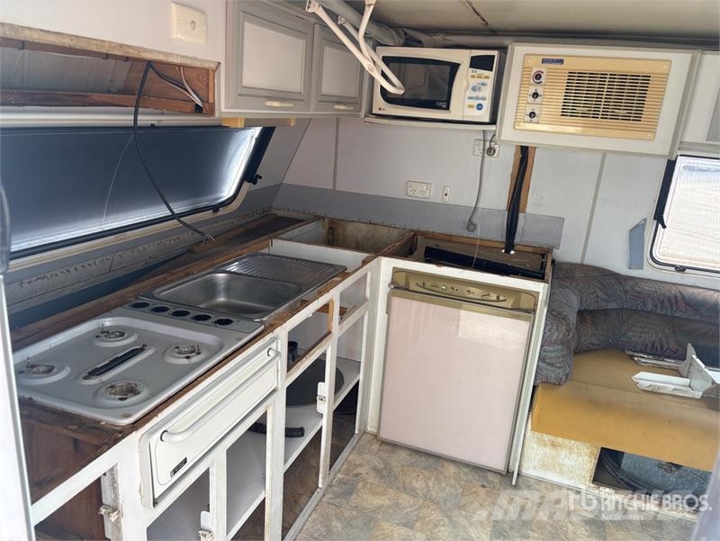 Gazal Champion 5.4 m S/A Travel Trailer Druge prikolice